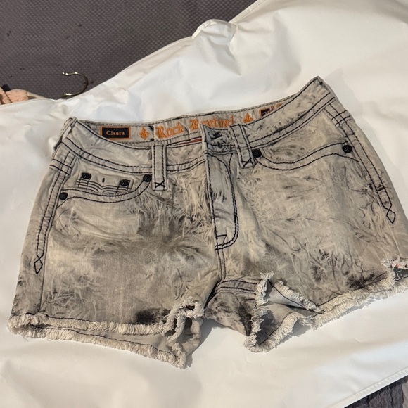 Rock Revival Women's Distressed Gray Jean Shorts - Picture 1 of 3